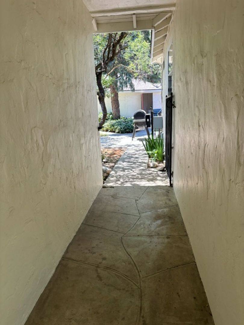 Apartment for rent at 821 Vine St, Paso Robles, CA 93446