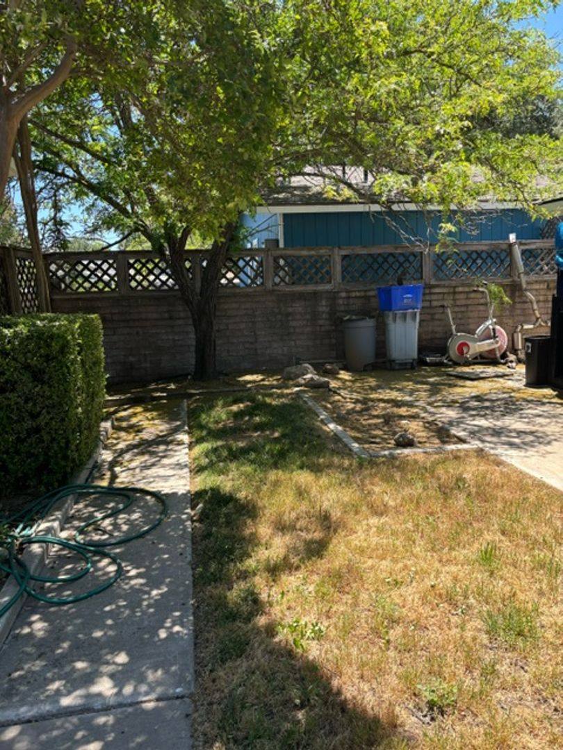 Apartment for rent at 821 Vine St, Paso Robles, CA 93446