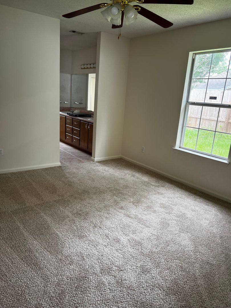 House for rent at 1128 Sweetbriar Station, Fort Walton Beach, FL 32547