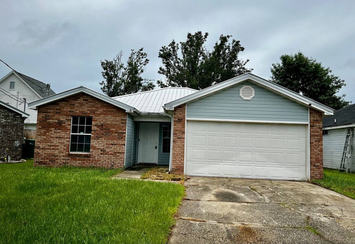 House for rent at 1128 Sweetbriar Station, Fort Walton Beach, FL 32547