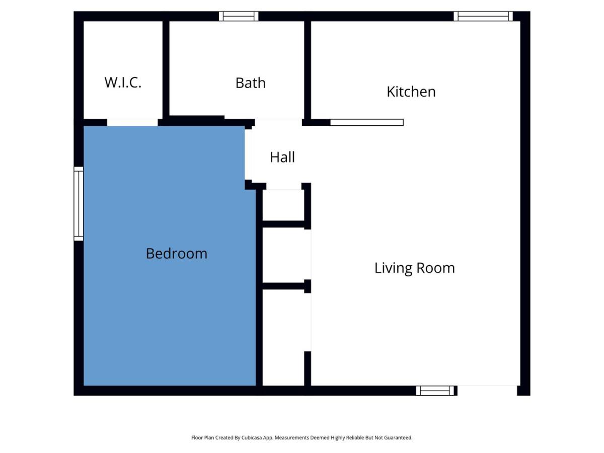 Apartment for rent at 695 Riverview Dr, Columbus, OH 43202