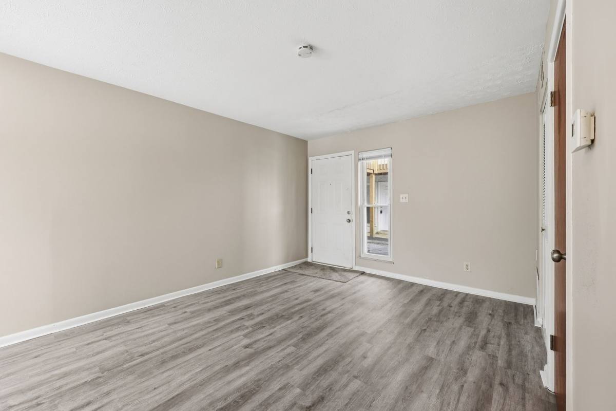 Apartment for rent at 695 Riverview Dr, Columbus, OH 43202