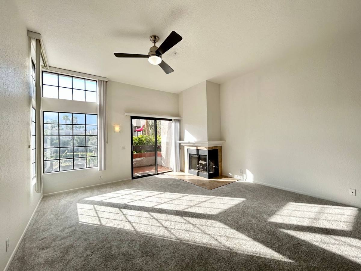 Condo for rent at 2601 S Broadmoor Dr, Palm Springs, CA 92264