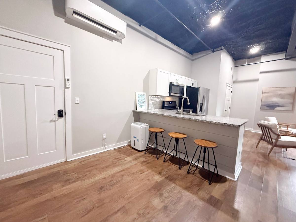 Apartment for rent at 209 S Church St, Livingston, TN 38570