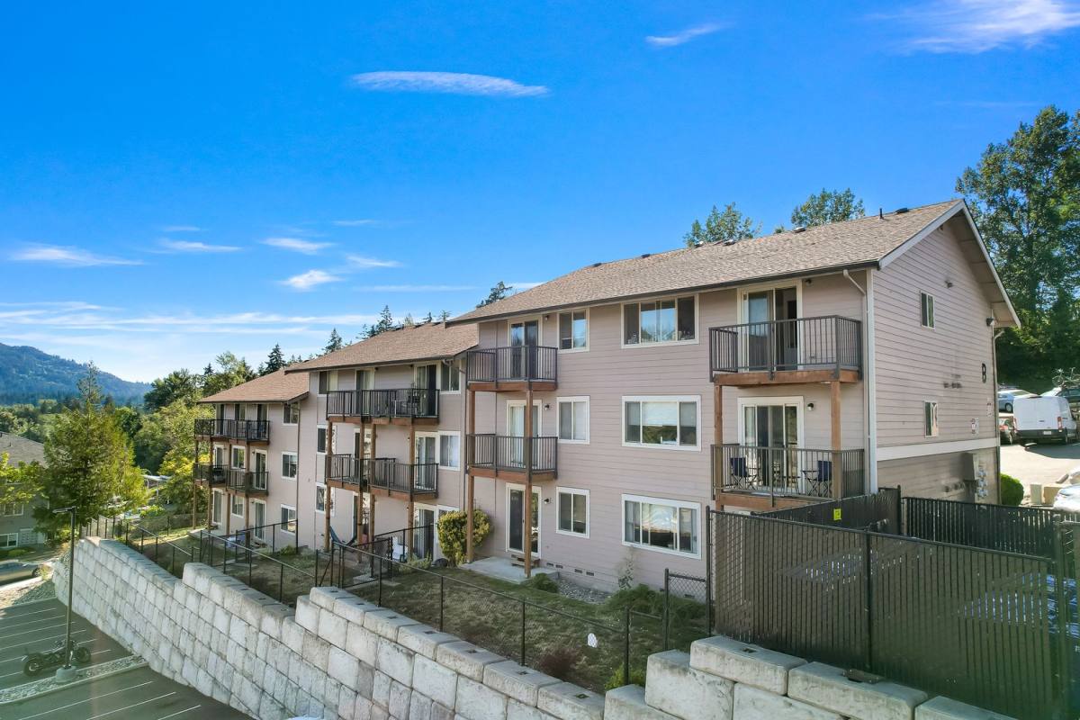 Apartment for rent at 3100 Ferry Ave, Bellingham, WA 98225