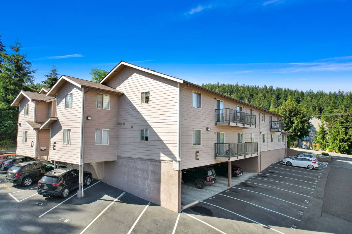 Apartment for rent at 3100 Ferry Ave, Bellingham, WA 98225