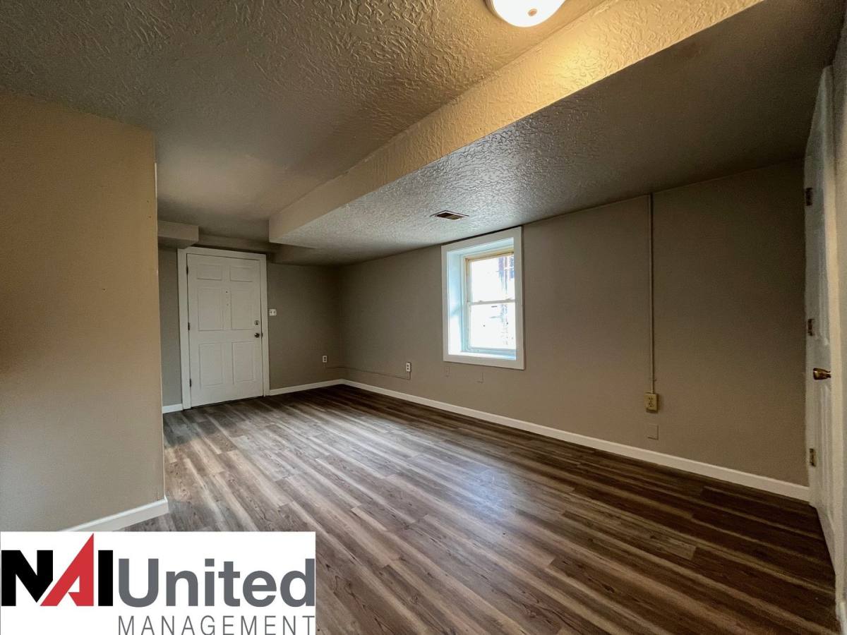Apartment for rent at 1524 Grandview, Sioux City, IA 51103