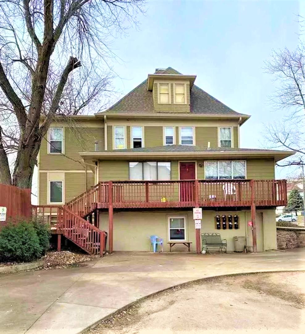 Apartment for rent at 1524 Grandview, Sioux City, IA 51103