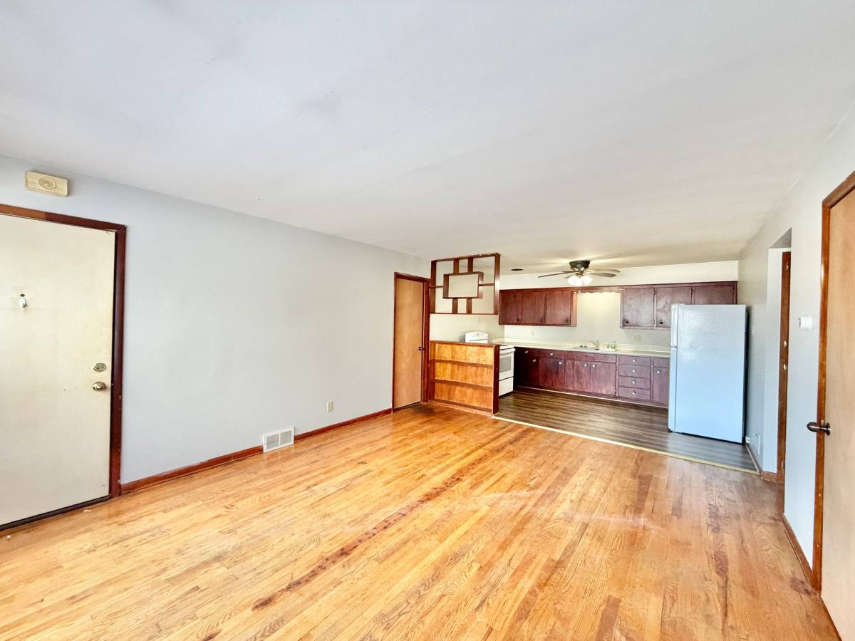 Apartment for rent at 2109-2113 Lake Point Dr, Madison, WI 53713