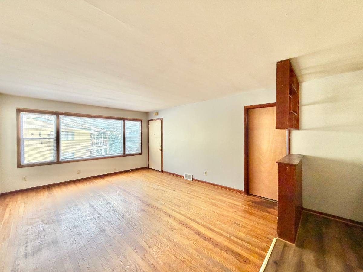 Apartment for rent at 2109-2113 Lake Point Dr, Madison, WI 53713