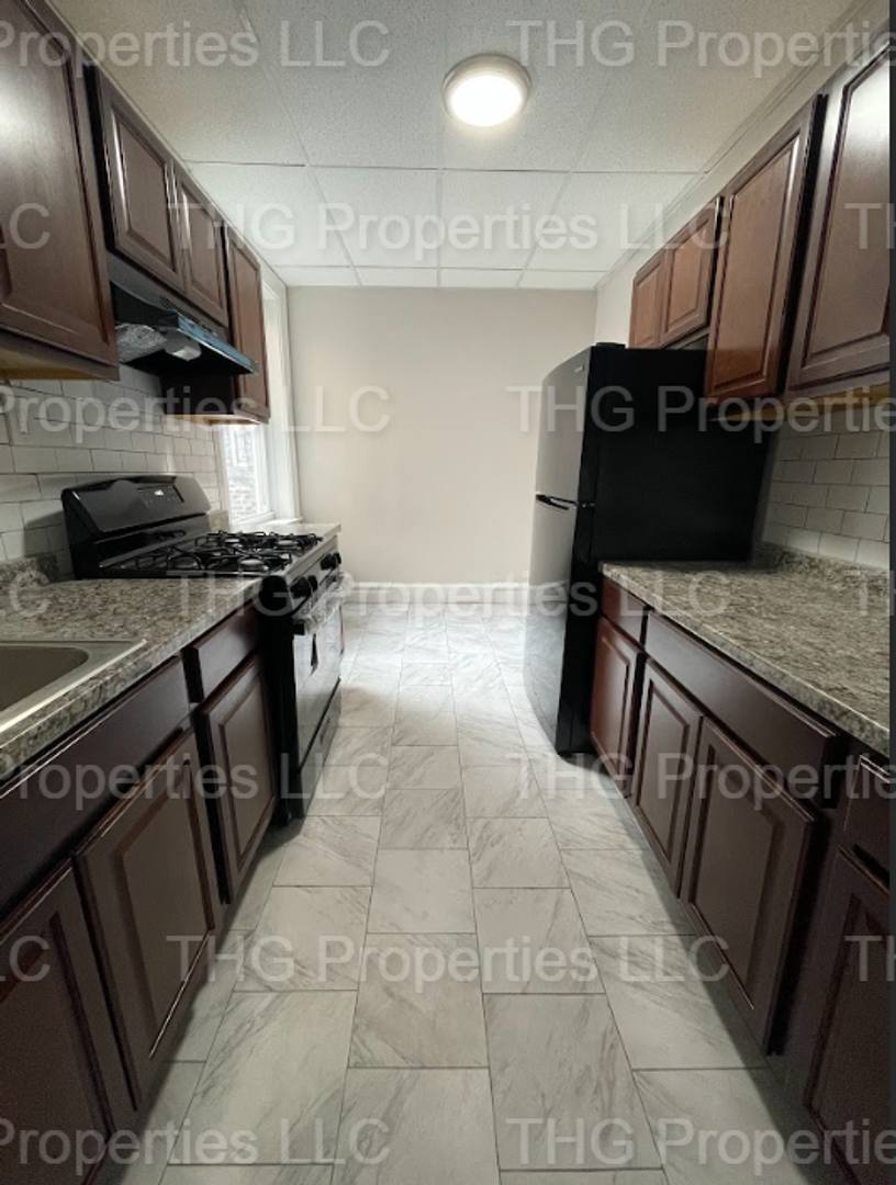 Apartment for rent at 674-678 Scotland Rd, Orange, NJ 07050