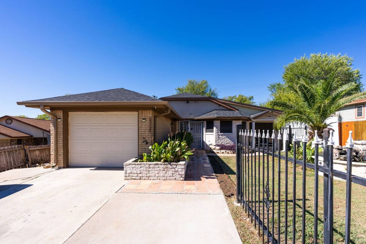 House for rent at 2407 Hidden Valley Dr, Killeen, TX 76543