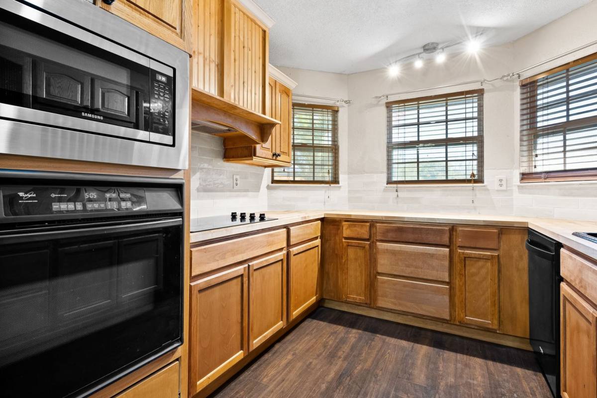 House for rent at 2407 Hidden Valley Dr, Killeen, TX 76543