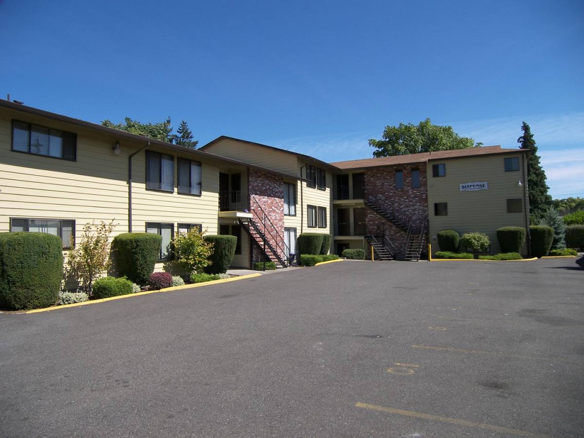 Apartment for rent at 4201-4229 NE Sumner, Portland, OR 97218