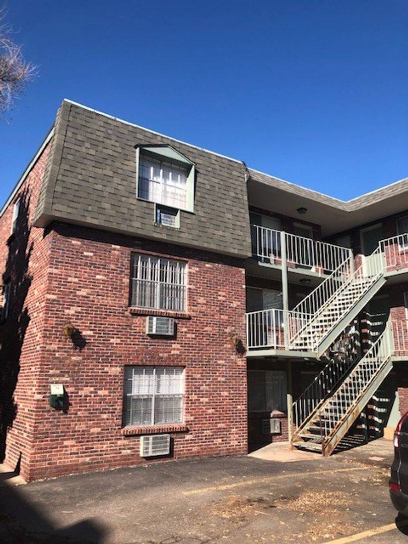 Apartment for rent at 3425 S Marion St, Englewood, CO 80113