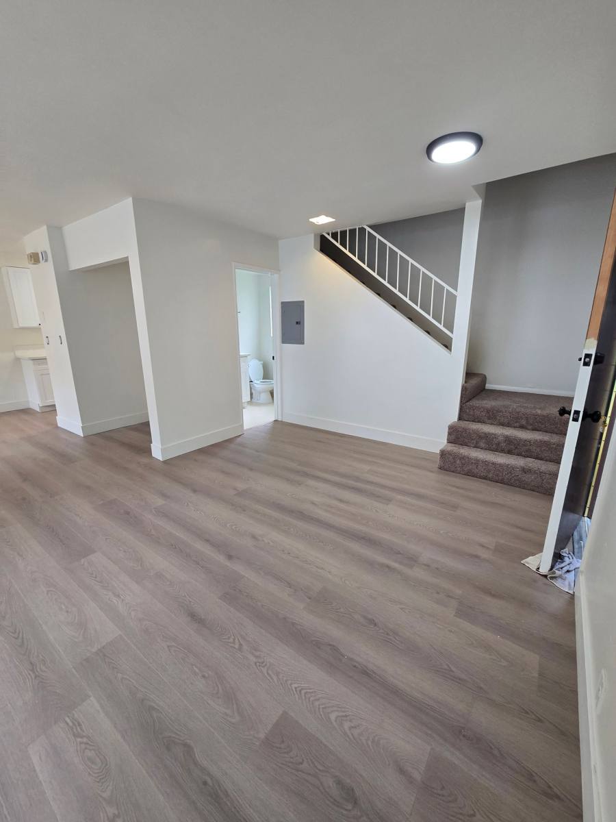 Apartment for rent at 5644 Ravenspur Dr, Rancho Palos Verdes, CA 90275