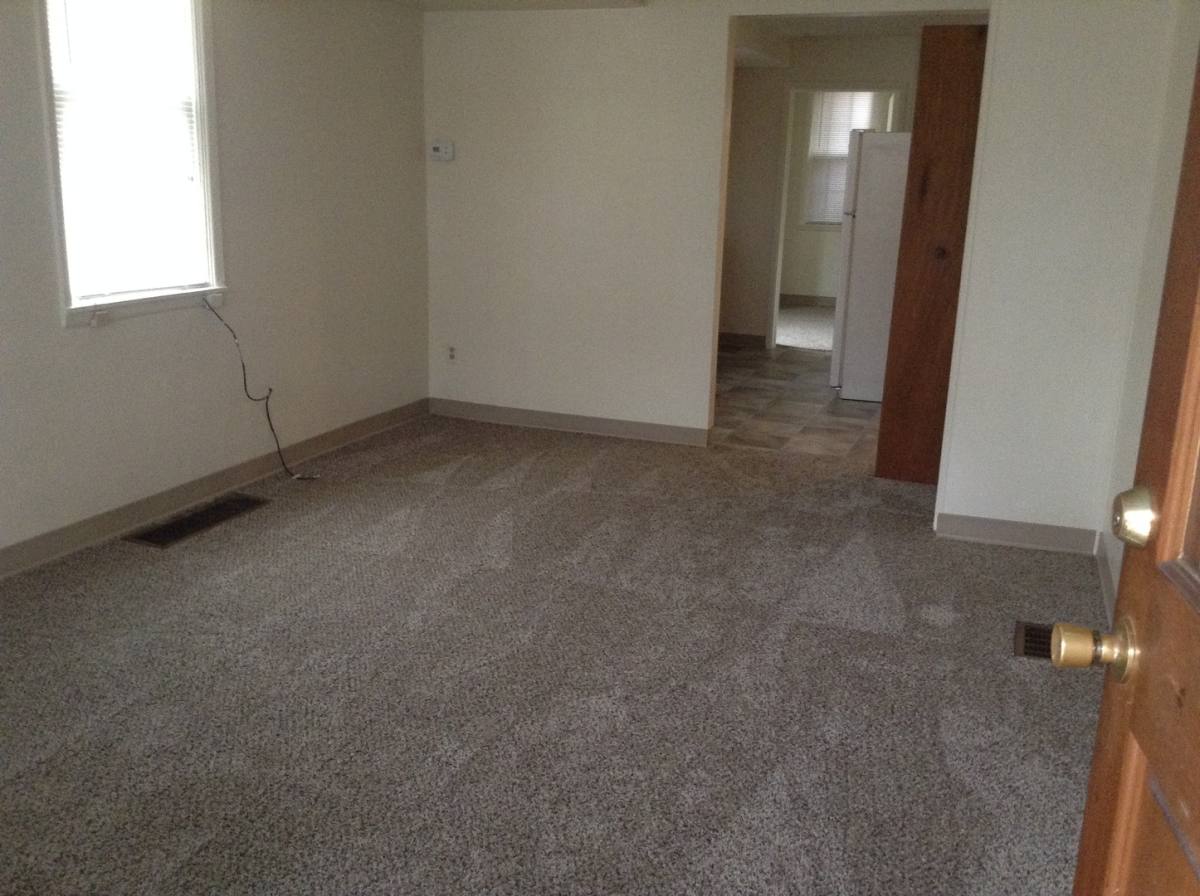 Apartment for rent at 321 323 Euclid Ave, Morgantown, WV 26501