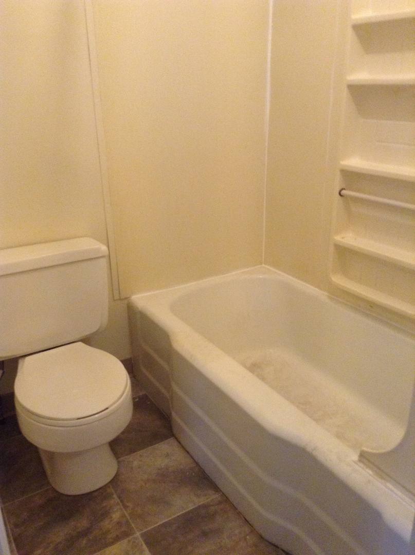 Apartment for rent at 321 323 Euclid Ave, Morgantown, WV 26501