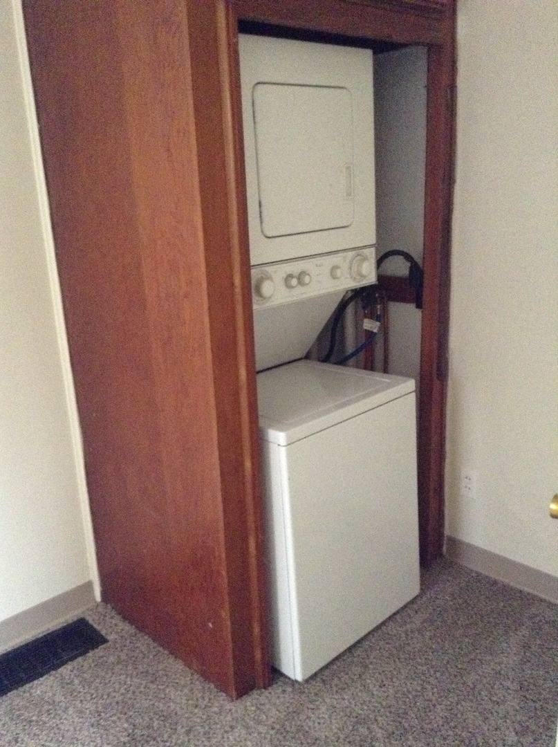 Apartment for rent at 321 323 Euclid Ave, Morgantown, WV 26501