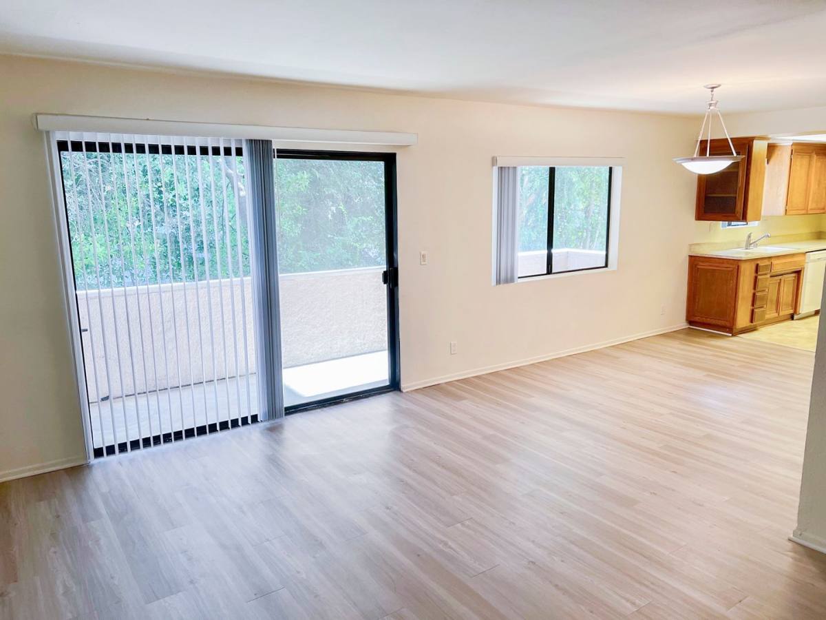 Apartment for rent at 15222 Magnolia Blvd, Sherman Oaks, CA 91403
