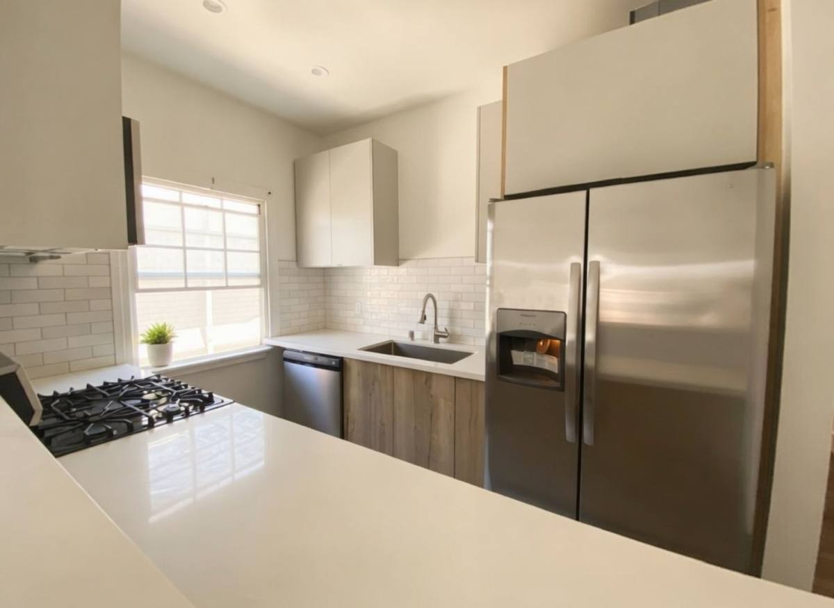 Apartment for rent at 2666 Orchard Ave, Los Angeles, CA 90007