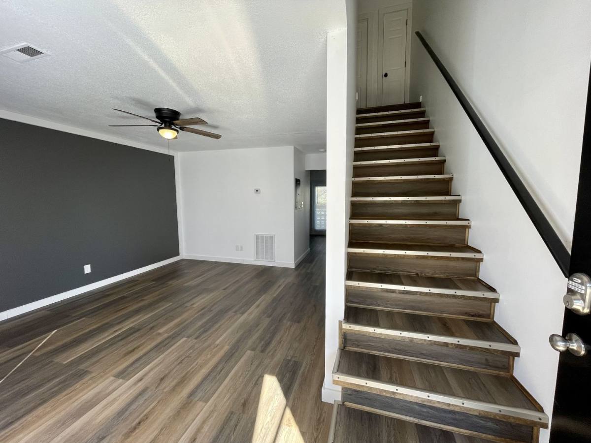 Apartment for rent at 1642 Hillwood Dr, Knoxville, TN 37920
