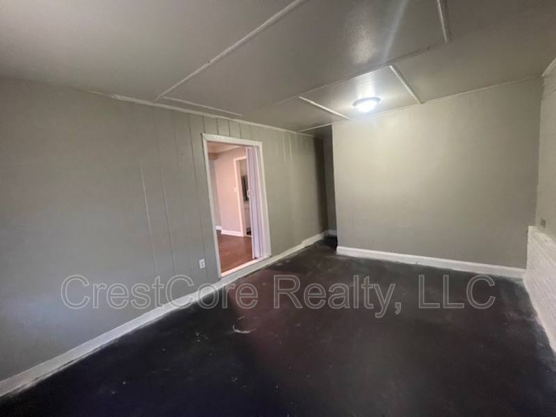 House for rent at 1233 Perkins Terrace, Memphis, TN 38117