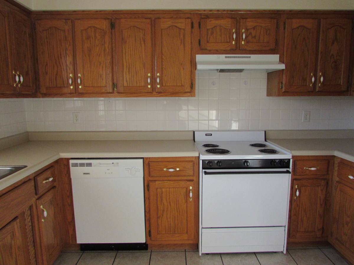 Apartment for rent at 20115 Salina Rd, Waynesville, MO 65583