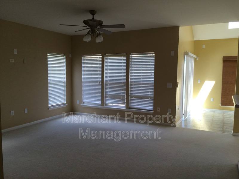 House for rent at 305 Londonderry Court, Greer, SC 29650