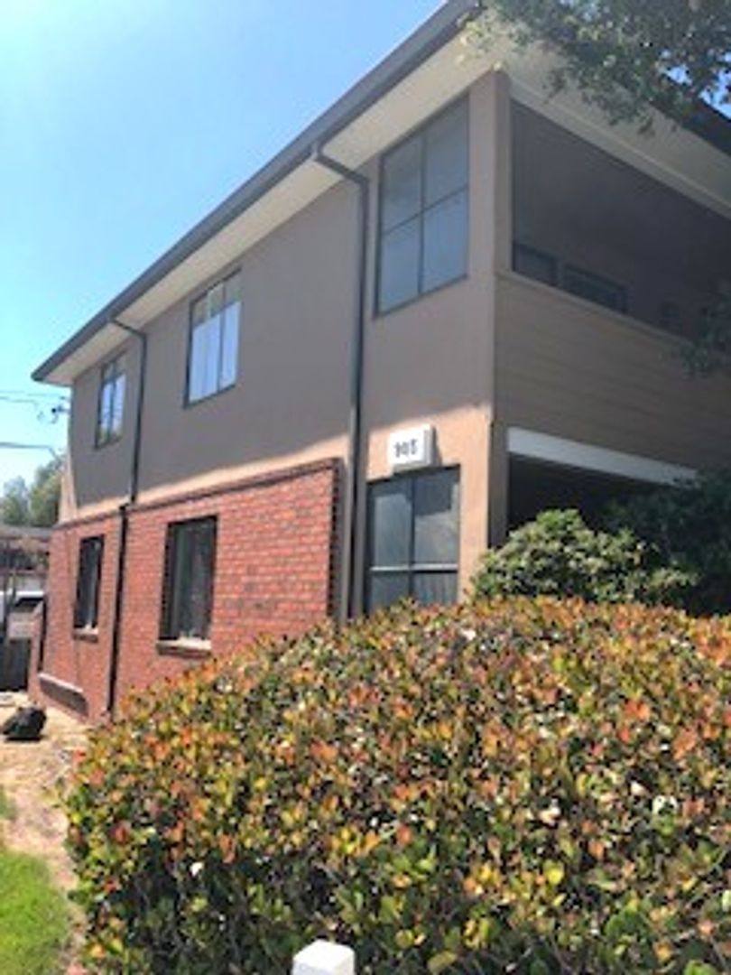 Apartment for rent at 905 Santa Clara Ave, Alameda, CA 94501