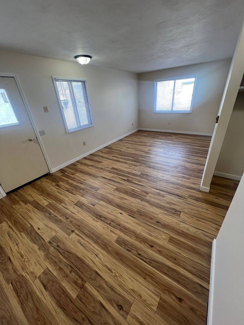 Apartment for rent at 306-314 N Washington St, Groton, SD 57445