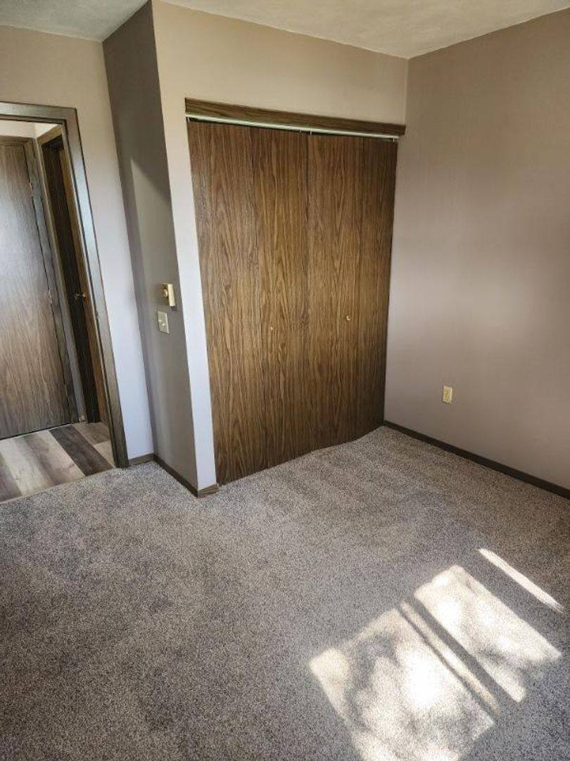 Apartment for rent at 865 Leola Ave, Leola, SD 57456