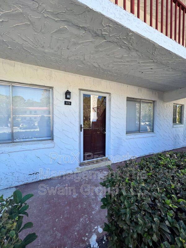 Condo for rent at 400 El Camino Dr #123, Winter Haven, FL 33884