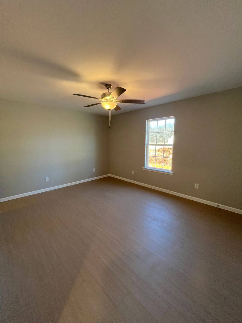 House for rent at 494 Bernice Snow Rd, Greer, SC 29651