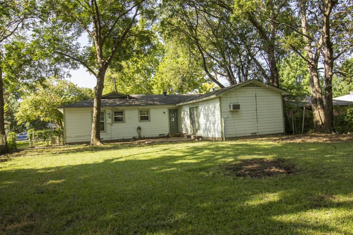 House for rent at 1004 Crescent, Denton, TX 76201