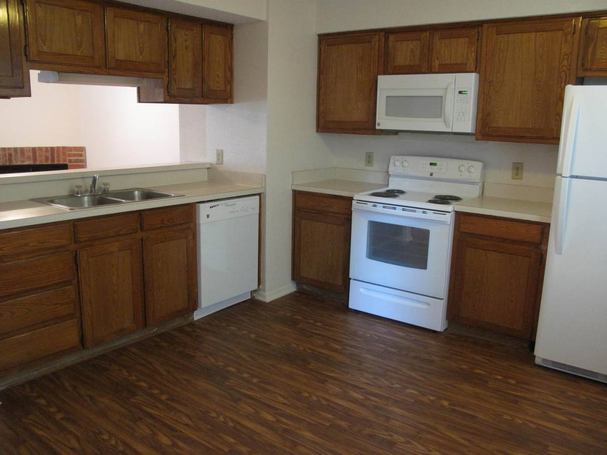 Apartment for rent at 929 W Hickory #B-19, Denton, TX 76201