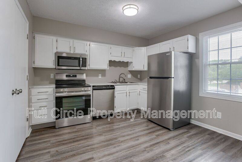 Townhouse for rent at 2730 N 1st St #2, Lincoln, NE 68521