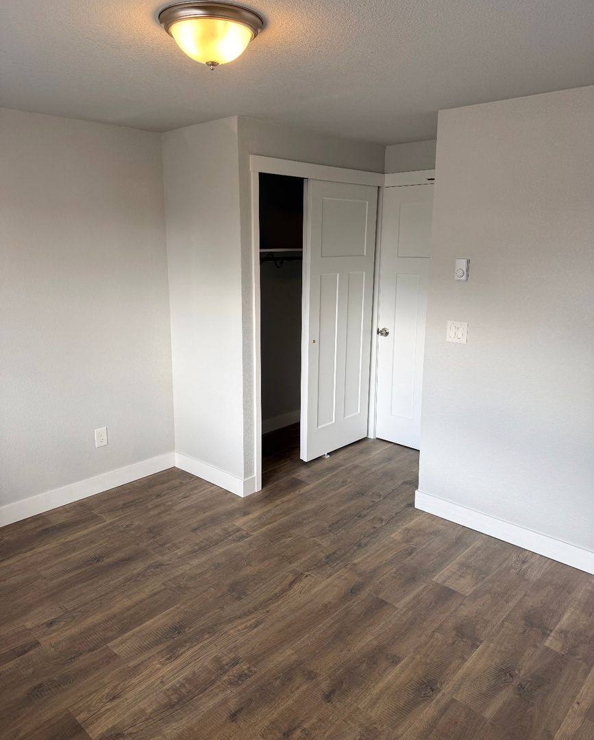 Apartment for rent at 247 Lorraine Ave, Eagle Point, OR 97524