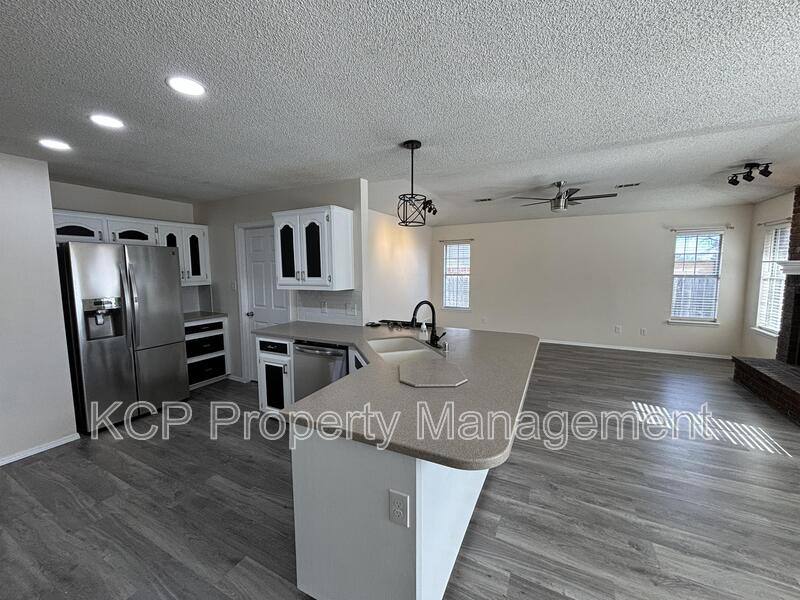 House for rent at 8812 Skypark Dr, Fort Smith, AR 72903