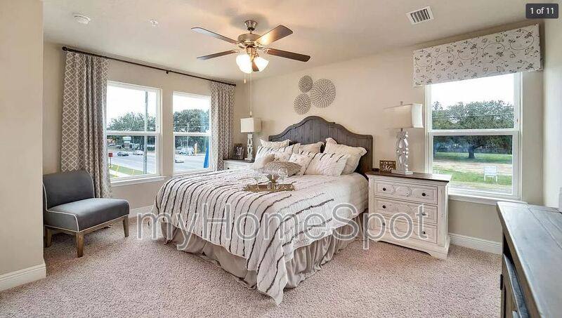 Townhouse for rent at 6012 Royal Port Court, Pensacola, FL 32526