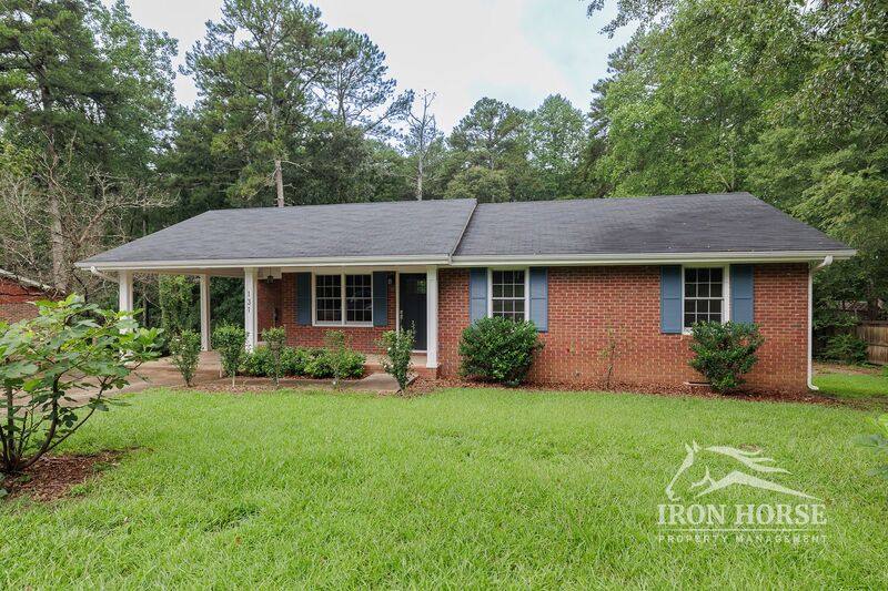 House for rent at 131 Plantation Rd, Winder, GA 30680