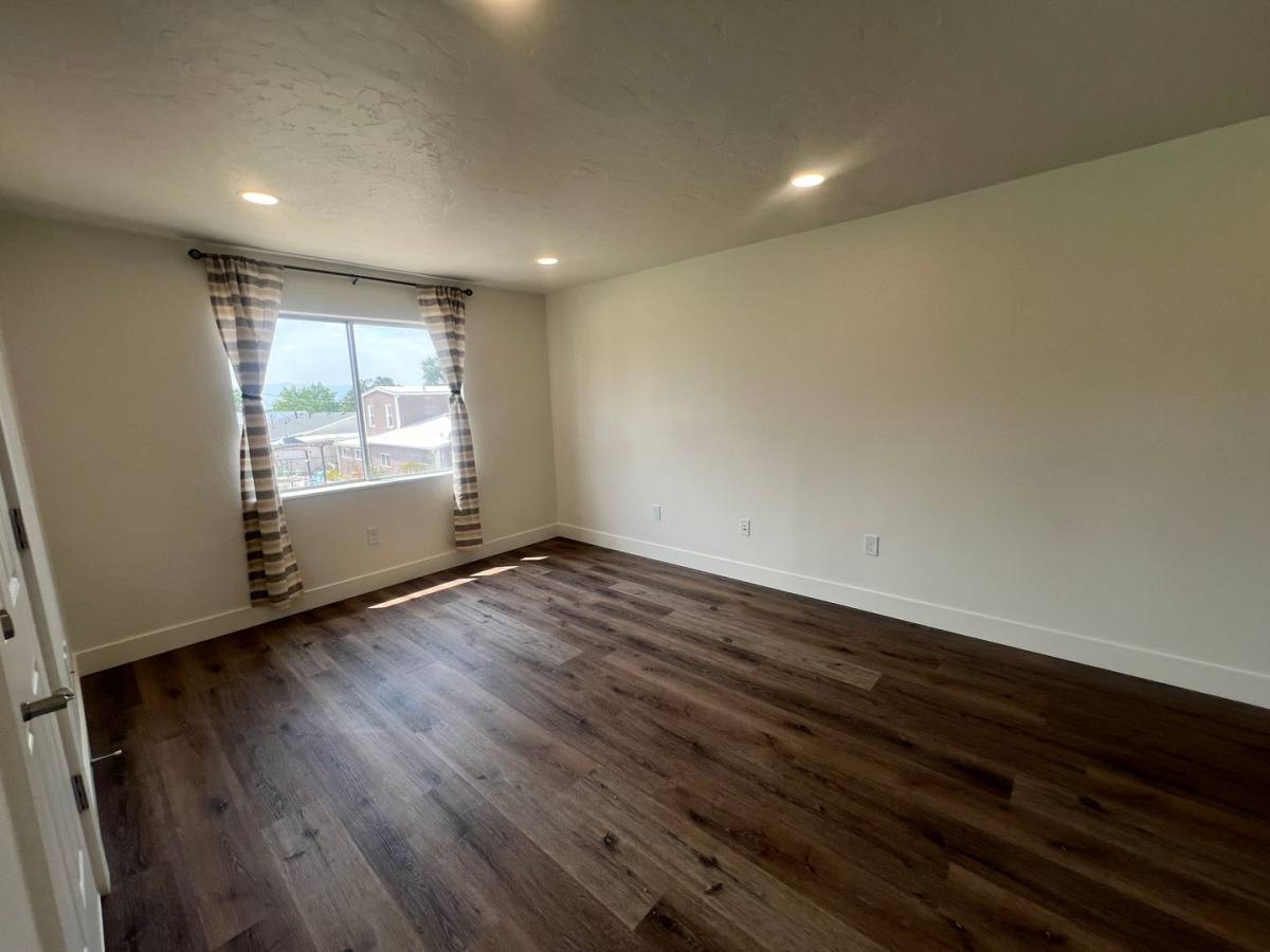 Apartment for rent at 345 E 400 N, Tooele, UT 84074