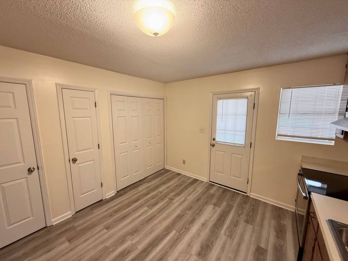 Townhouse for rent at 212 College St, Graham, NC 27253
