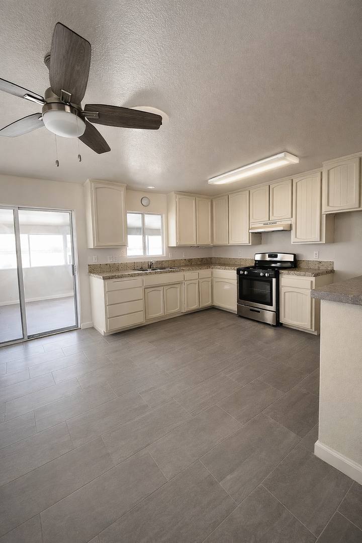 House for rent at 61602 Capilla Dr, Joshua Tree, CA 92252