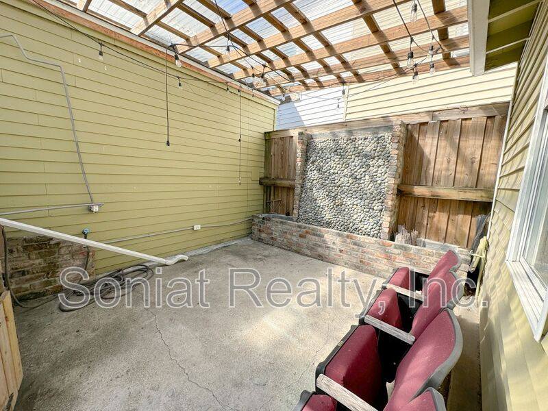 Apartment for rent at 3216 Banks St, New Orleans, LA 70119