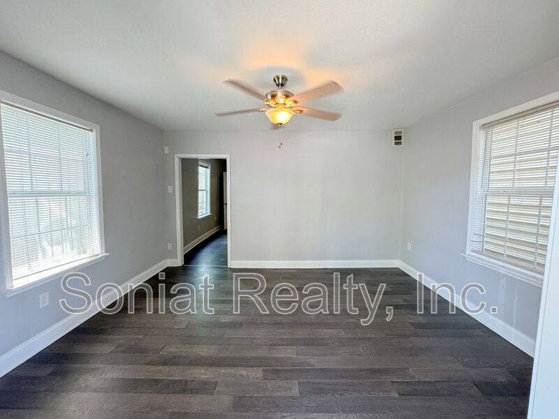 Apartment for rent at 3216 Banks St, New Orleans, LA 70119
