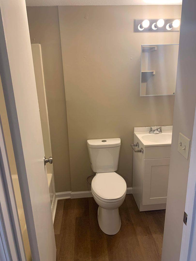 Apartment for rent at 8565 Old Blairsville Rd, Wadesville, IN 47638