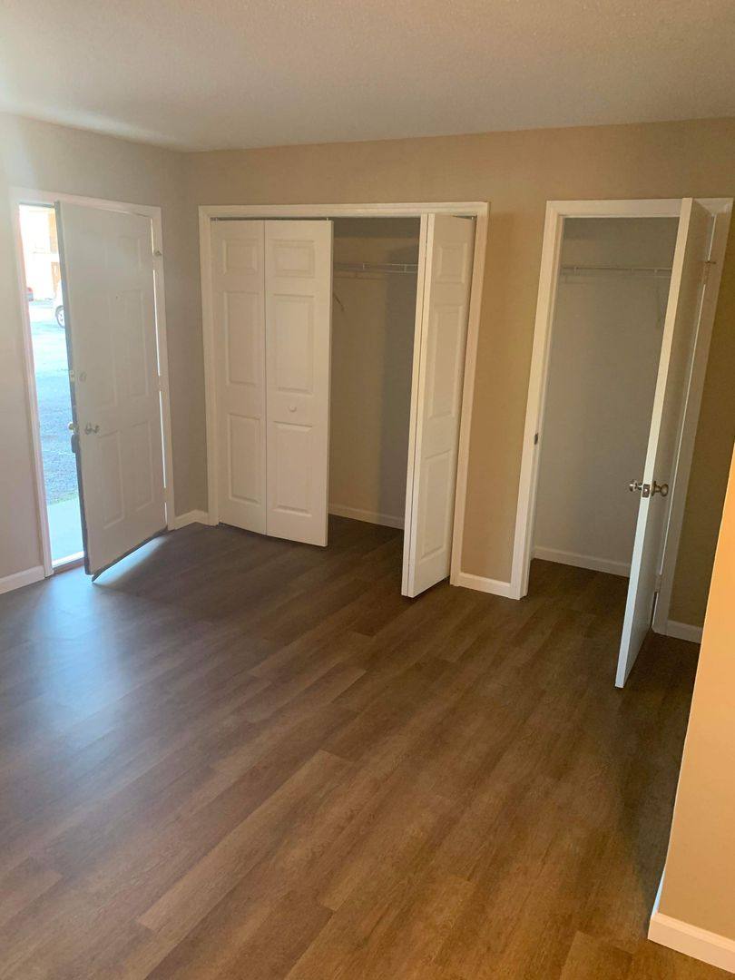 Apartment for rent at 8565 Old Blairsville Rd, Wadesville, IN 47638