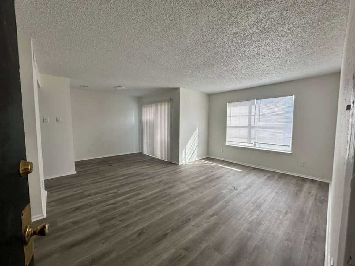 Apartment for rent at 948 Whittington Ave, Hot Springs National Park, AR 71901