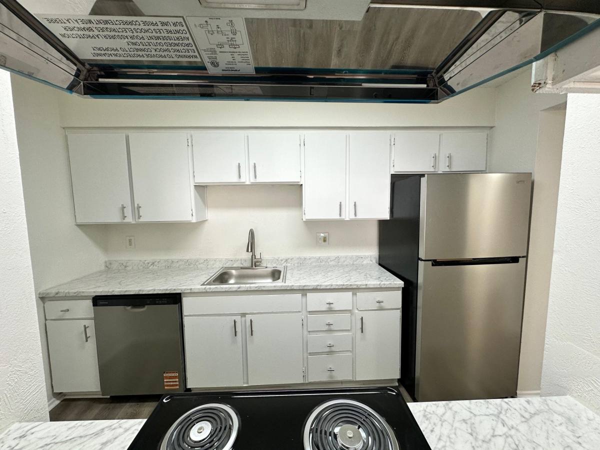 Apartment for rent at 948 Whittington Ave, Hot Springs National Park, AR 71901